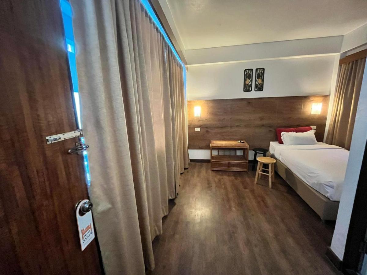 Baan Rachaya Apartment Chiang Mai Bagian luar foto