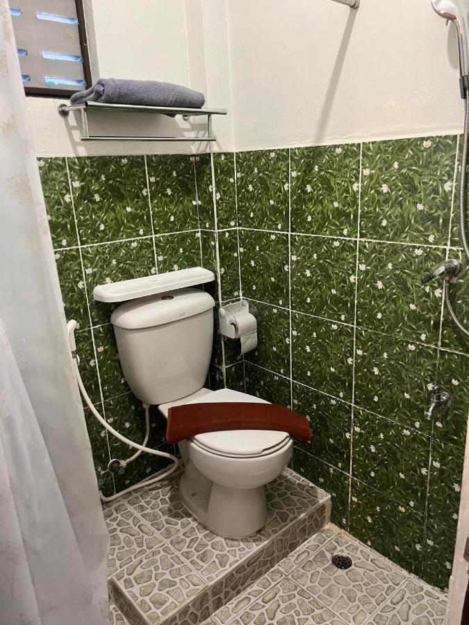 Baan Rachaya Apartment Chiang Mai Bagian luar foto